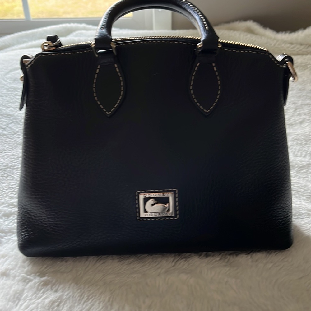 Dooney & Bourke Small Purse